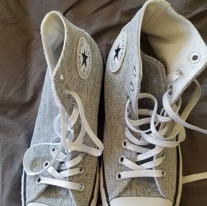 Converse size 9